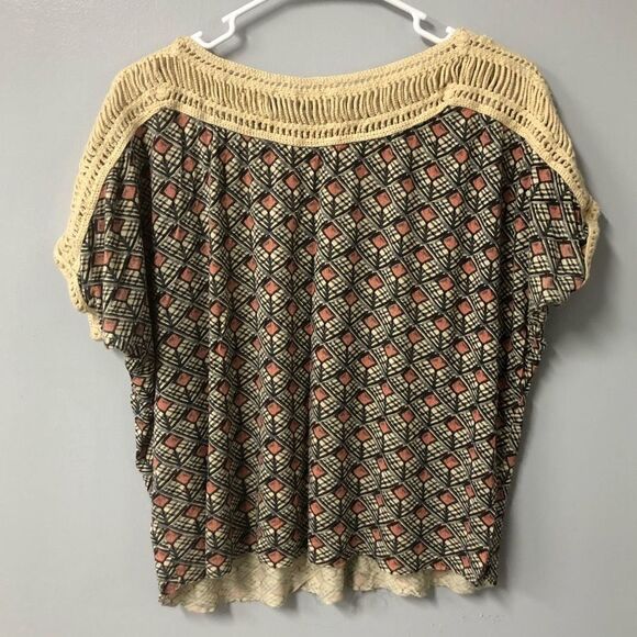 free people crochet raw hem patterned flowy women’s top size small batwing - Picture 6 of 9